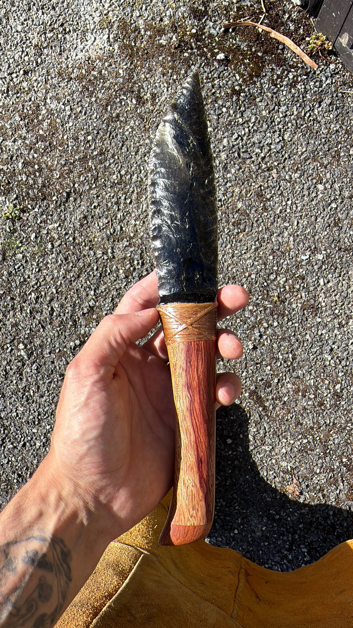 Bowman Lithics Signature Knife #015 – Gold Sheen Obsidian with Oak, Padauk & Rosewood Handle