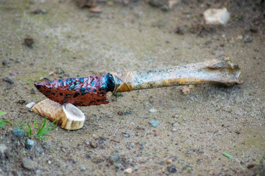 Bowman Lithics Signature Knife #008 – Mahogany Obsidian Tanged Blade with Sheep Leg Bone Handle