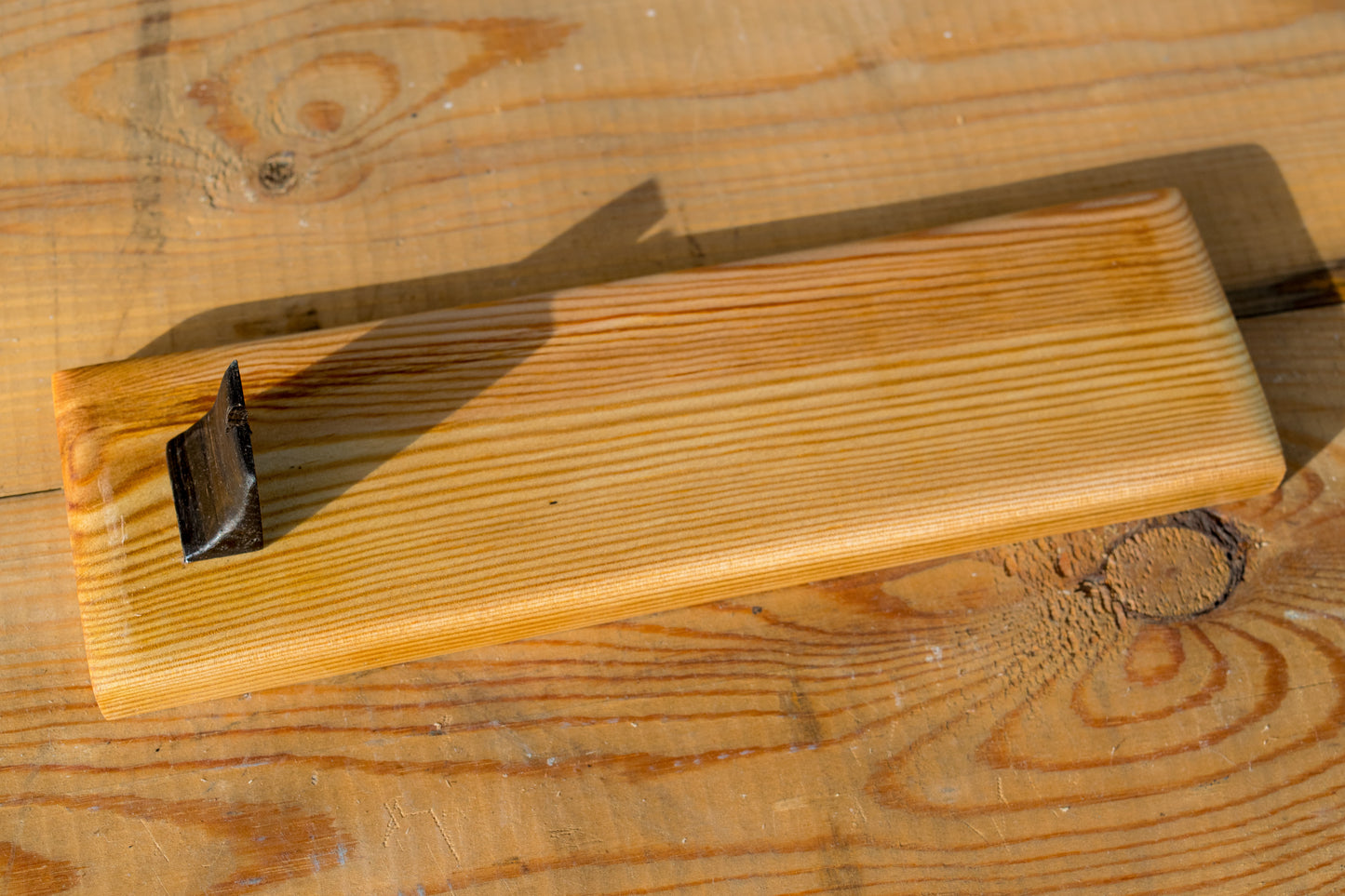 Bowman Lithics Signature Knife #005 – Mahogany Obsidian Straight Back Blade with Red Deer Antler Handle