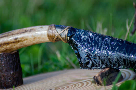 Bowman Lithics Signature Knife #006 – Mexican Black Obsidian Tanged Blade with Scottish Red Deer Antler Handle