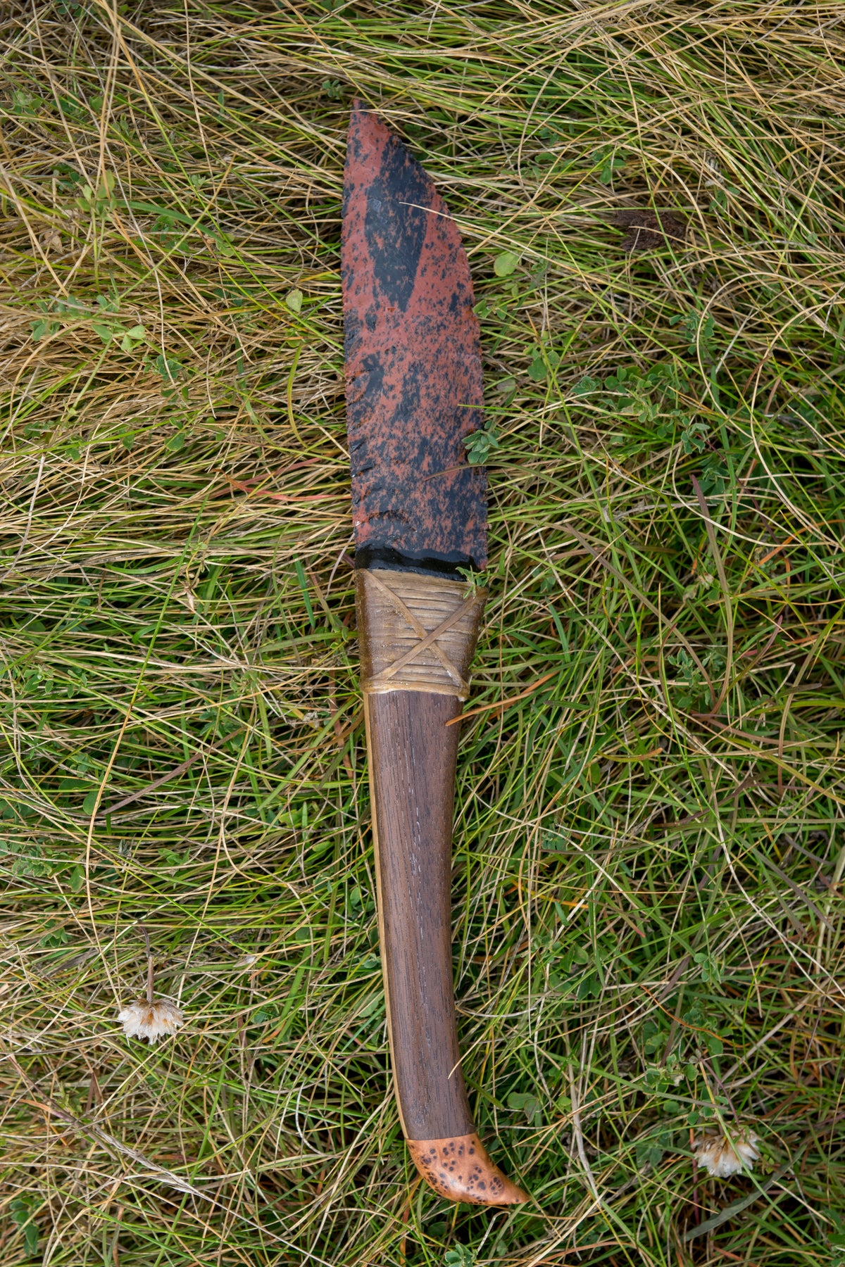 Bowman Lithics Signature Knife #022 – Mahogany Obsidian with Walnut, Oak & Thuya Burl Handle