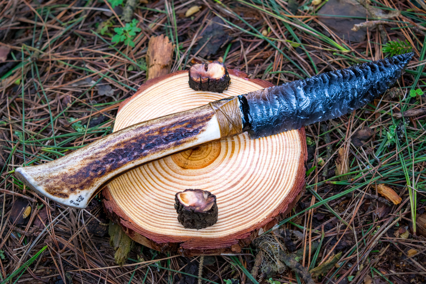 Bowman Lithics Signature Knife #007 – Rainbow Obsidian Straight Back Blade with Red Deer Antler Handle