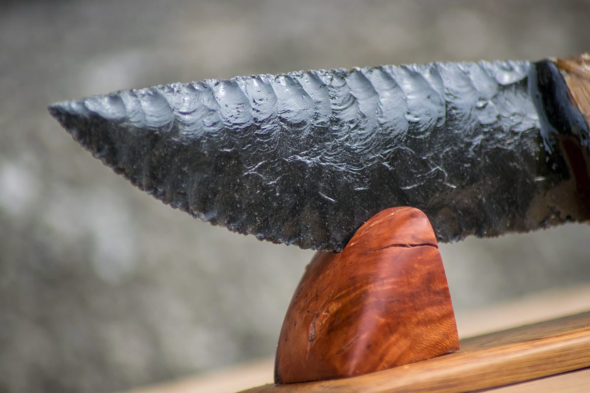 Bowman Lithics Signature Knife #023 – Green Sheen Obsidian with 400 Year Old German Oak Handle