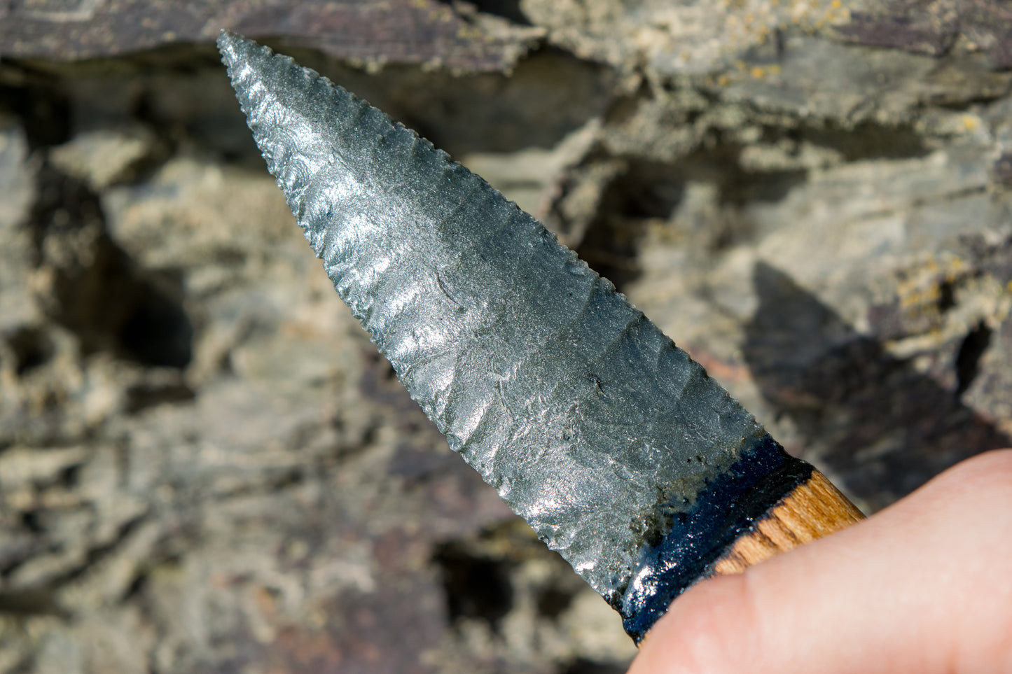 Iceman Dagger No.004 — Oregon Green Sheen Obsidian & English (Cornish) Olive Ash