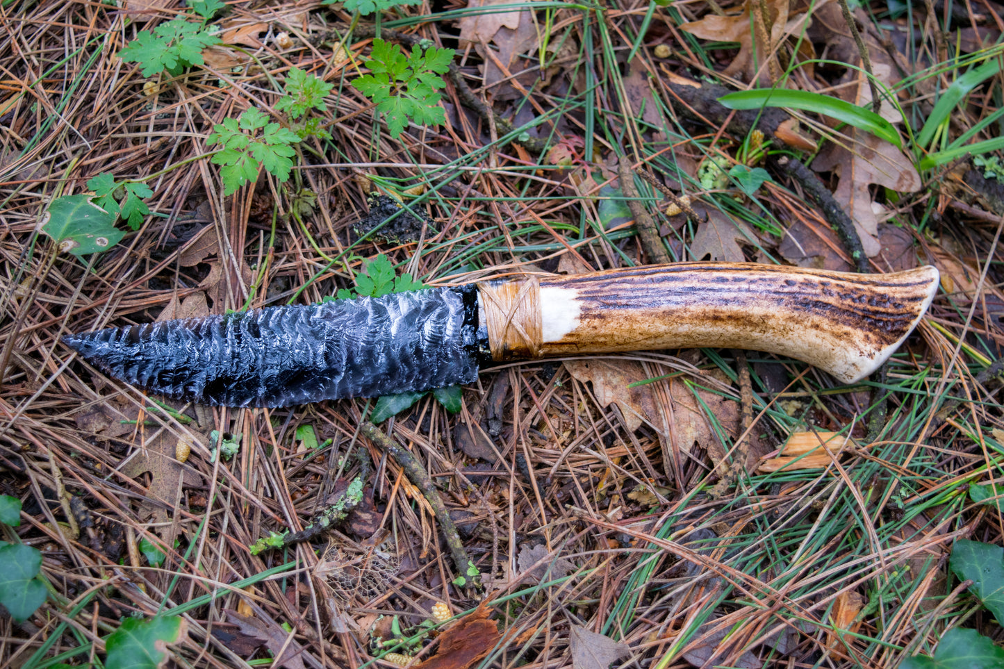 Bowman Lithics Signature Knife #007 – Rainbow Obsidian Straight Back Blade with Red Deer Antler Handle