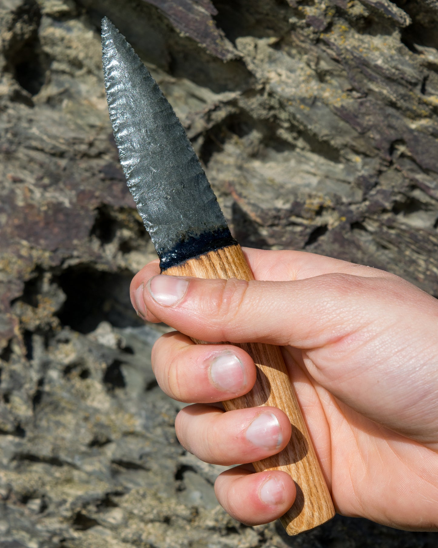 Iceman Dagger No.004 — Oregon Green Sheen Obsidian & English (Cornish) Olive Ash