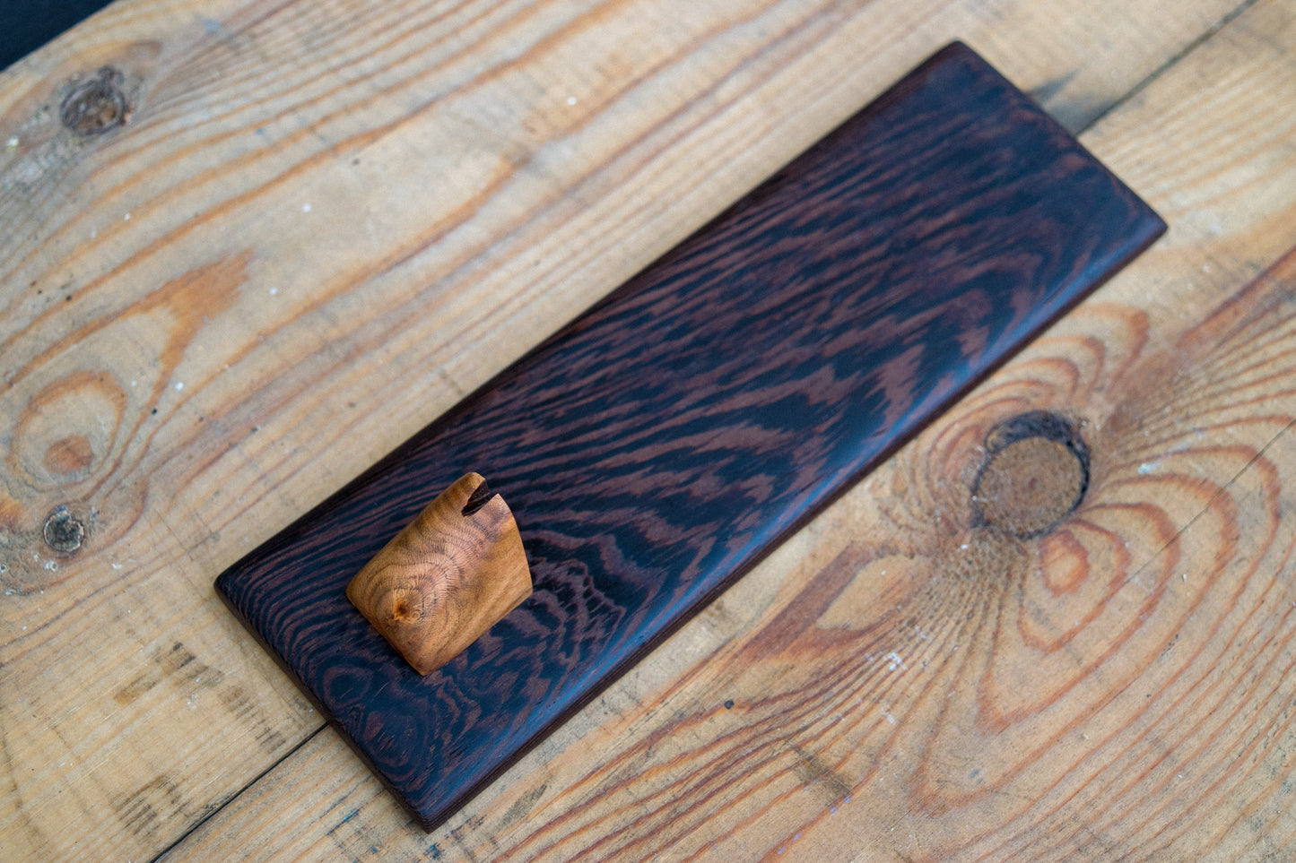 Bowman Lithics Signature Knife #012 – Rainbow Obsidian Tanged Blade with Ash, Bog Oak & Rosewood
