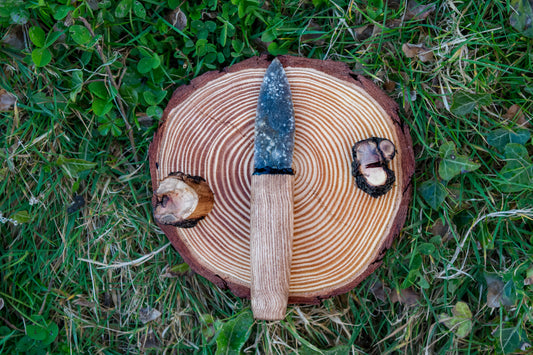 Iceman Dagger No.001 — English Charmouth “Galaxy” Flint & Figured Croatian Ash