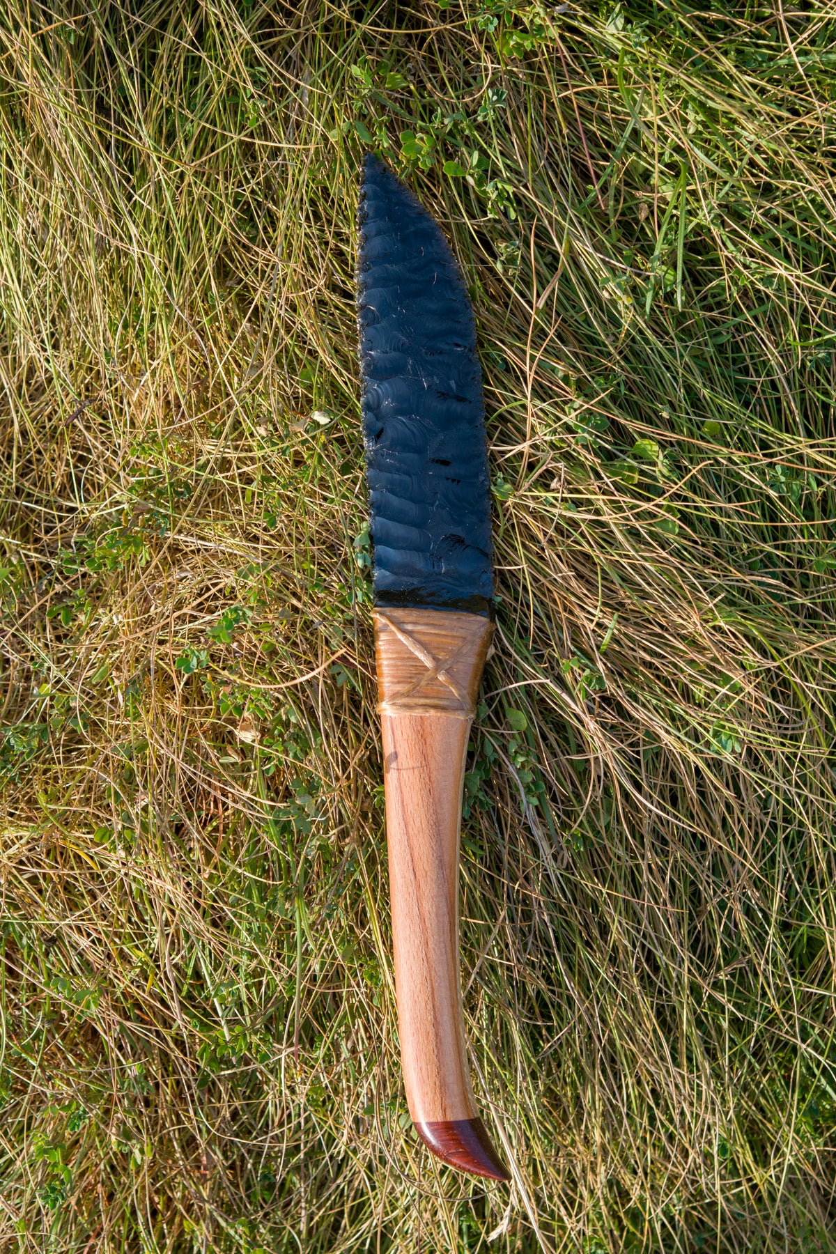 Bowman Lithics Signature Knife #020 – Black Obsidian with Beech, Oak & Rosewood Handle