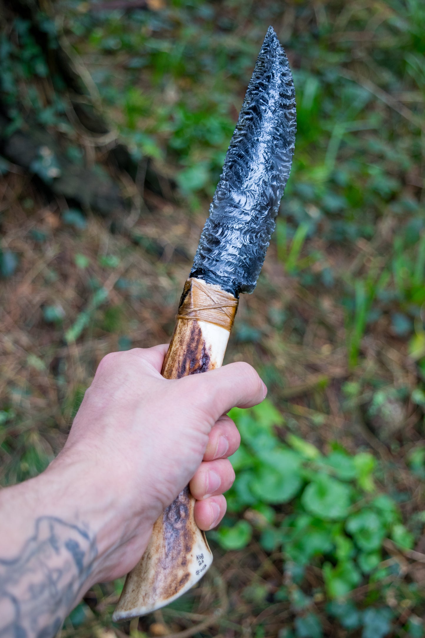 Bowman Lithics Signature Knife #007 – Rainbow Obsidian Straight Back Blade with Red Deer Antler Handle