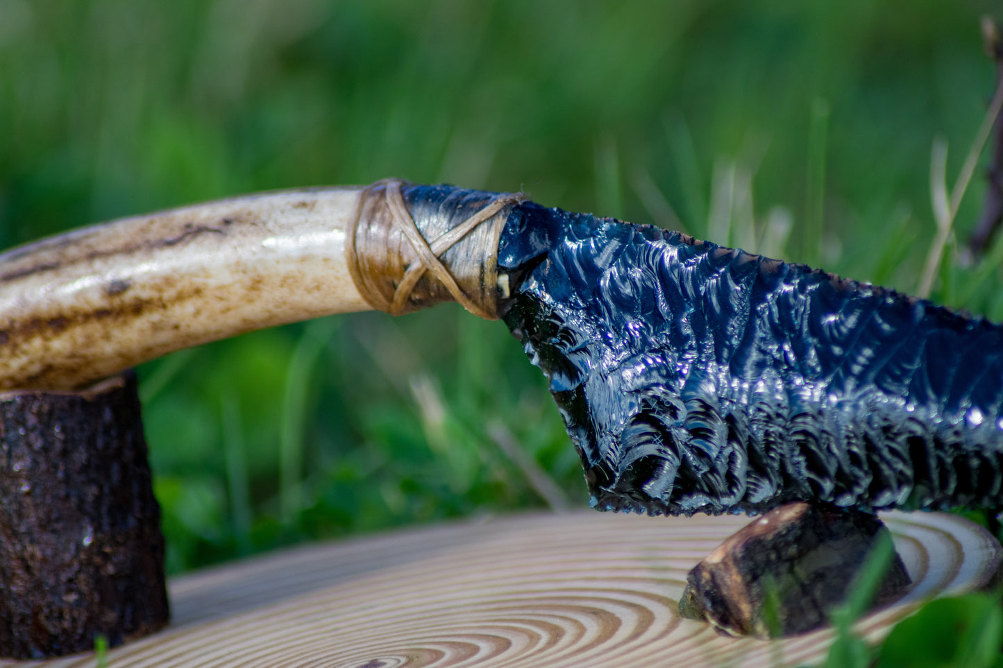 Bowman Lithics Signature Knife #006 – Mexican Black Obsidian Tanged Blade with Scottish Red Deer Antler Handle