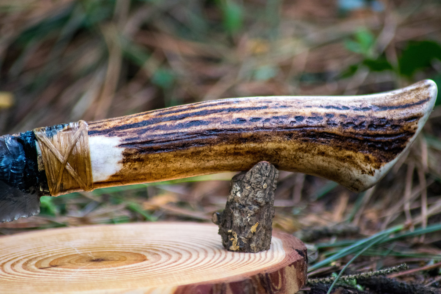 Bowman Lithics Signature Knife #007 – Rainbow Obsidian Straight Back Blade with Red Deer Antler Handle