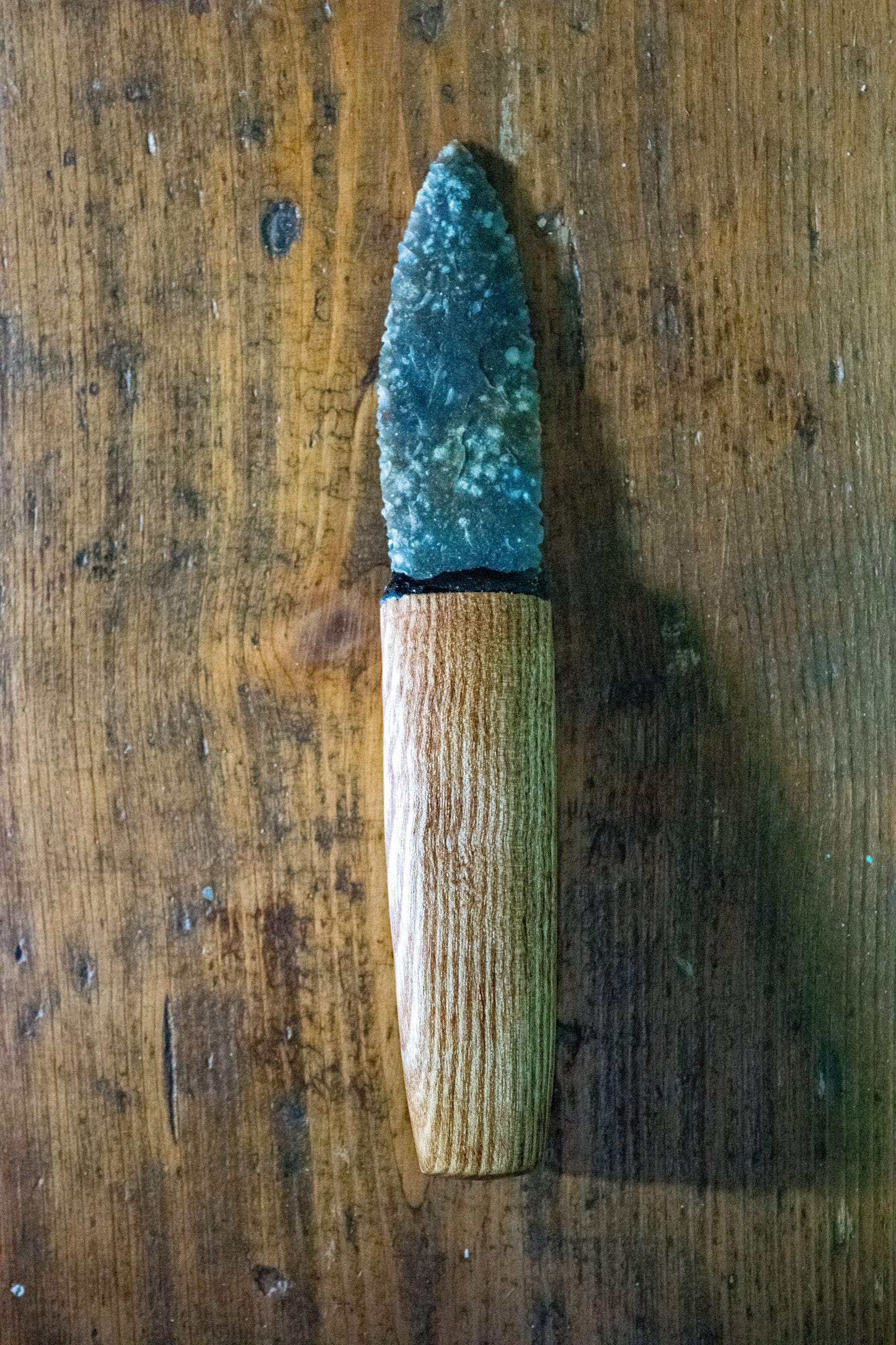 Iceman Dagger No.001 — English Charmouth “Galaxy” Flint & Figured Croatian Ash